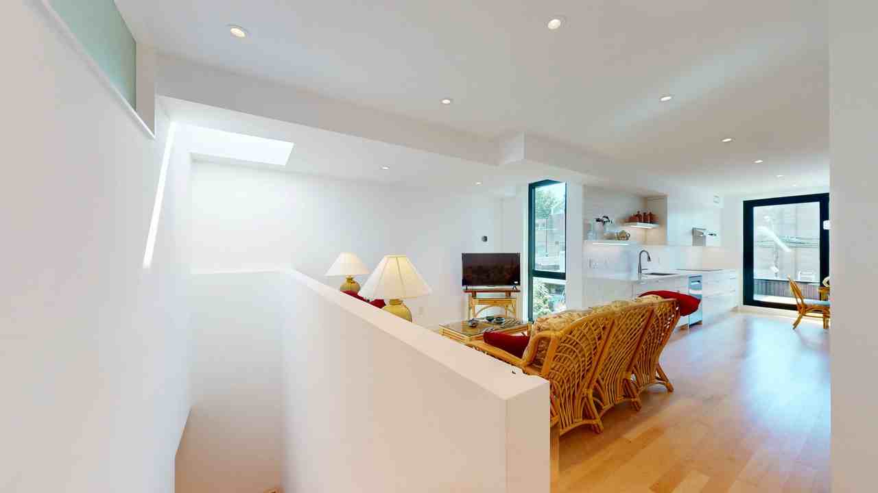 149 Maria Street - Photo 5 of 21