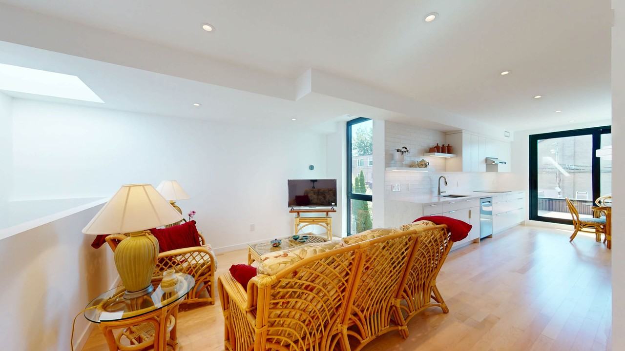 149 Maria Street - Photo 6 of 21