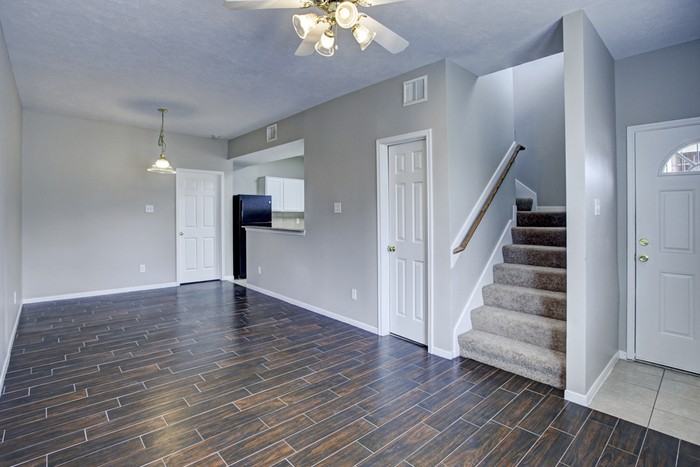 6820 Winton St #A - Photo 6 of 11