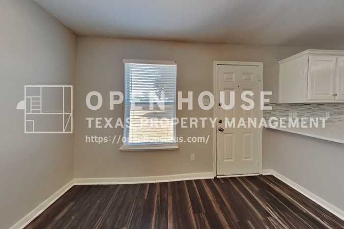 4294 Medina River Loop - Photo 7 of 21