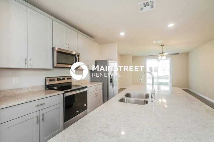 574 Amadoras Way - Photo 7 of 16