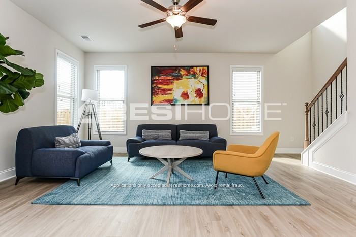 501 Fiery Warbler St - Photo 3 of 19