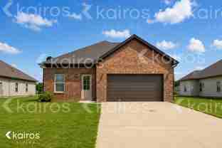 520 White Oak Cir - Photo 1 of 1