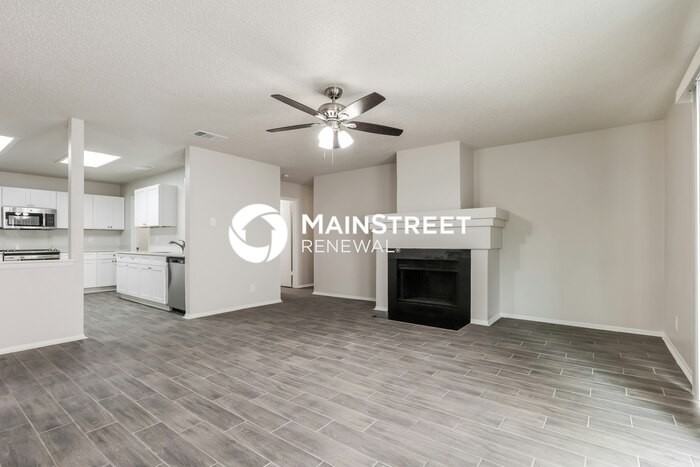 6839 Flaming Ridge Dr - Photo 4 of 16