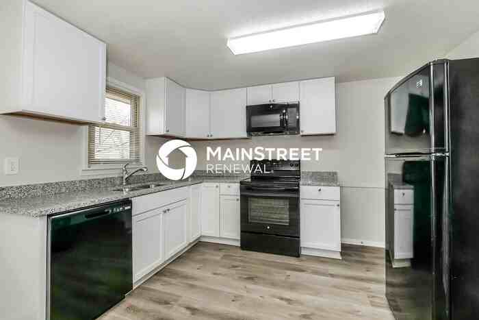 618 Ne 113th Ter - Photo 7 of 17