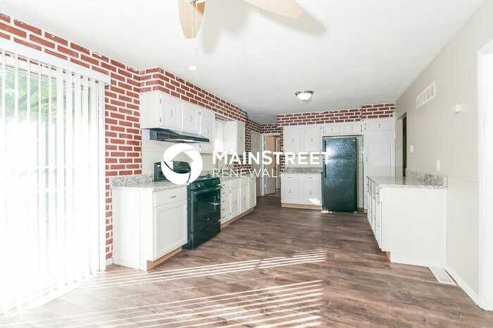 6917 Frostview Ln - Photo 6 of 15