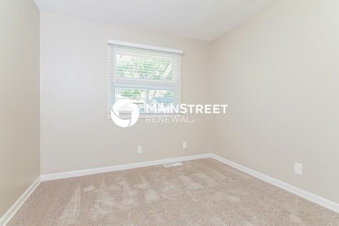 6917 Frostview Ln - Photo 7 of 15
