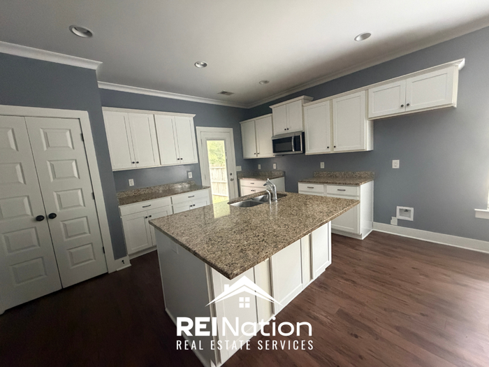 5493 Park Side Rd - Photo 6 of 19