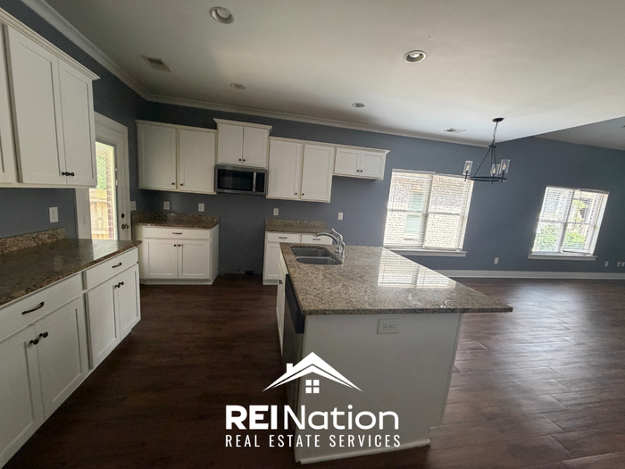 5493 Park Side Rd - Photo 7 of 19