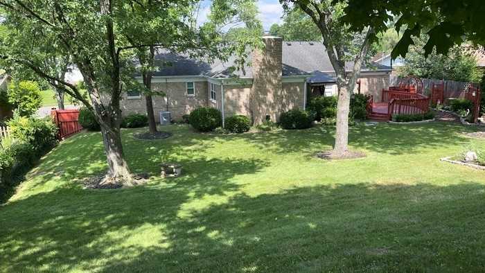 811 Kenbrook Dr - Photo 7 of 40