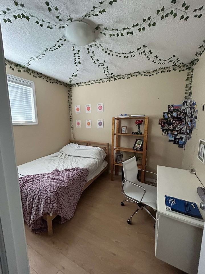 10912 University Ave Nw - Photo 6 of 18