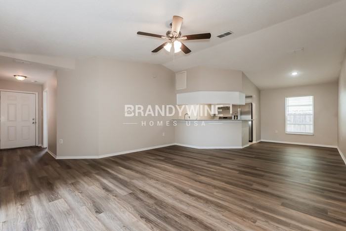 2901 N 12th St - Photo 5 of 24