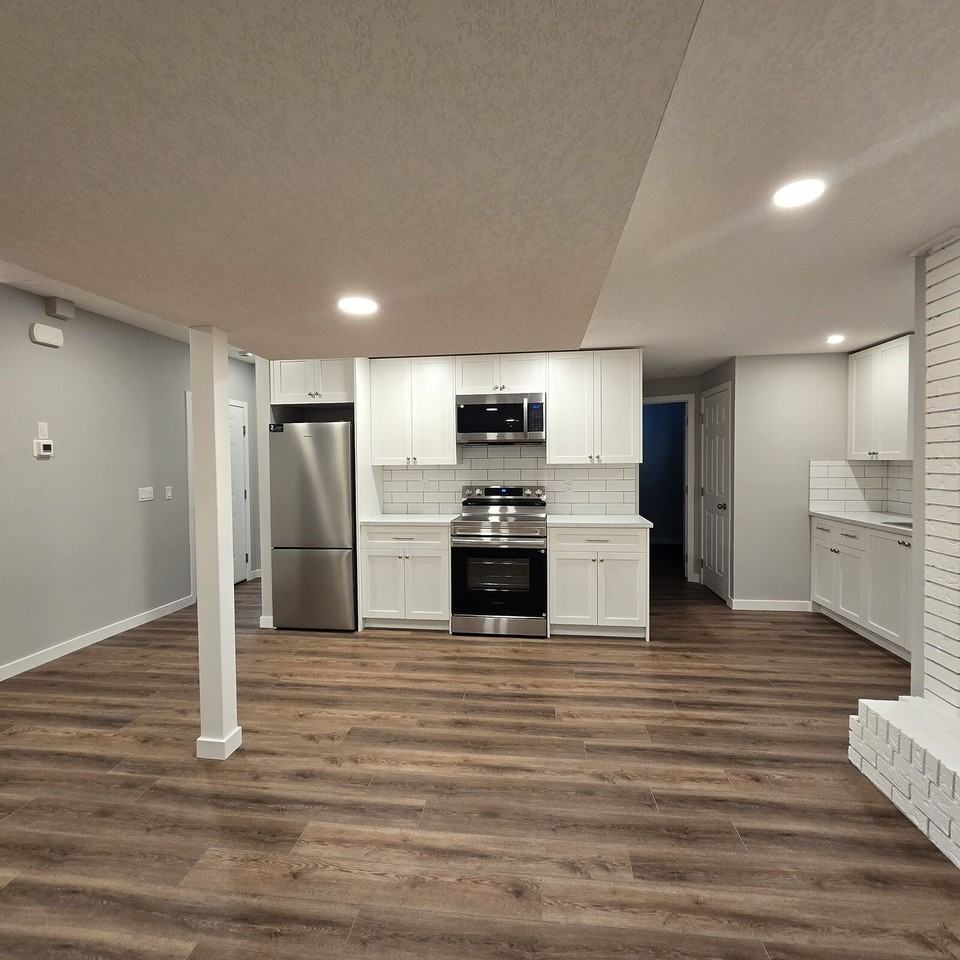 100 Berkley Rise Nw