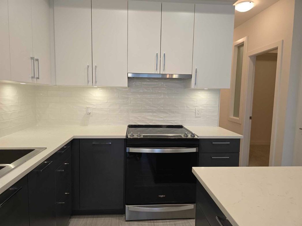 20834 80 Ave - Photo 3 of 12
