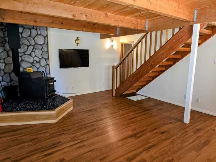 564 Cedar Ln - Photo 3 of 14