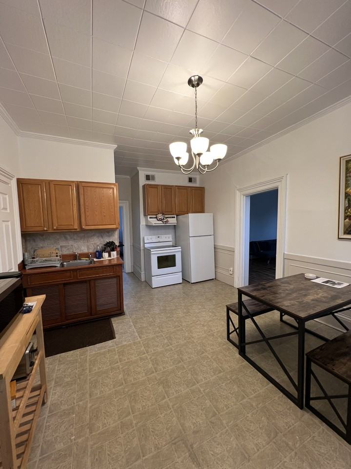 903 Ridge Rd #2 - Photo 5 of 14