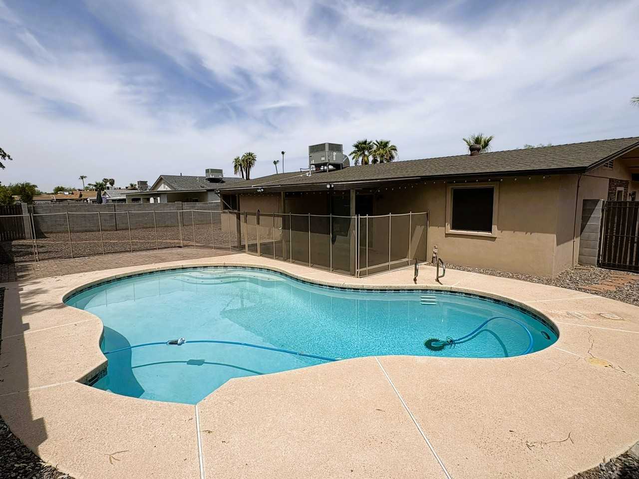 1989 E Dunbar Dr #NA - Photo 2 of 18