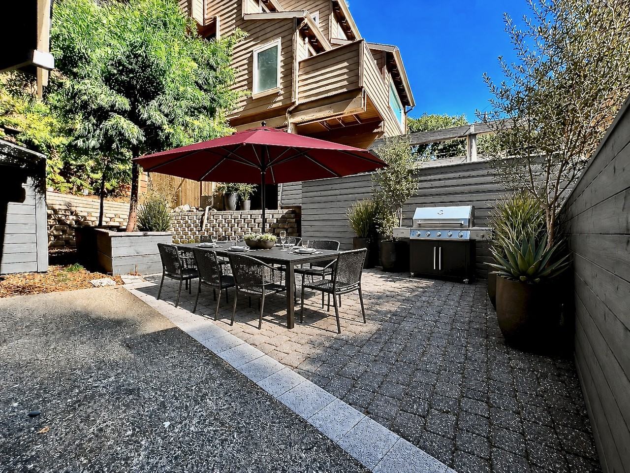 7761 Claremont Ave #NA - Photo 3 of 12