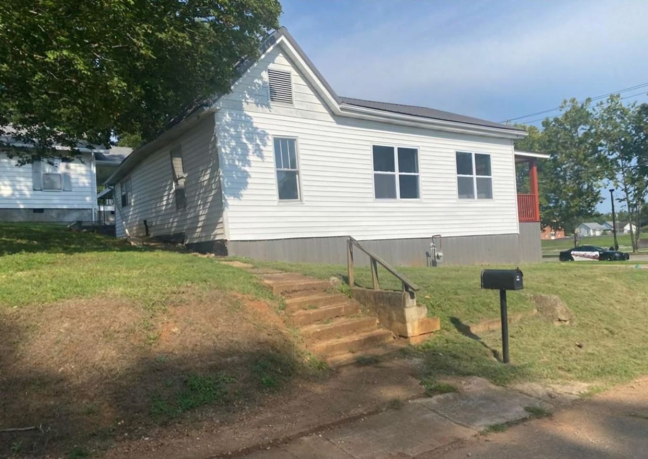 206 Ferry St #NA - Photo 5 of 11