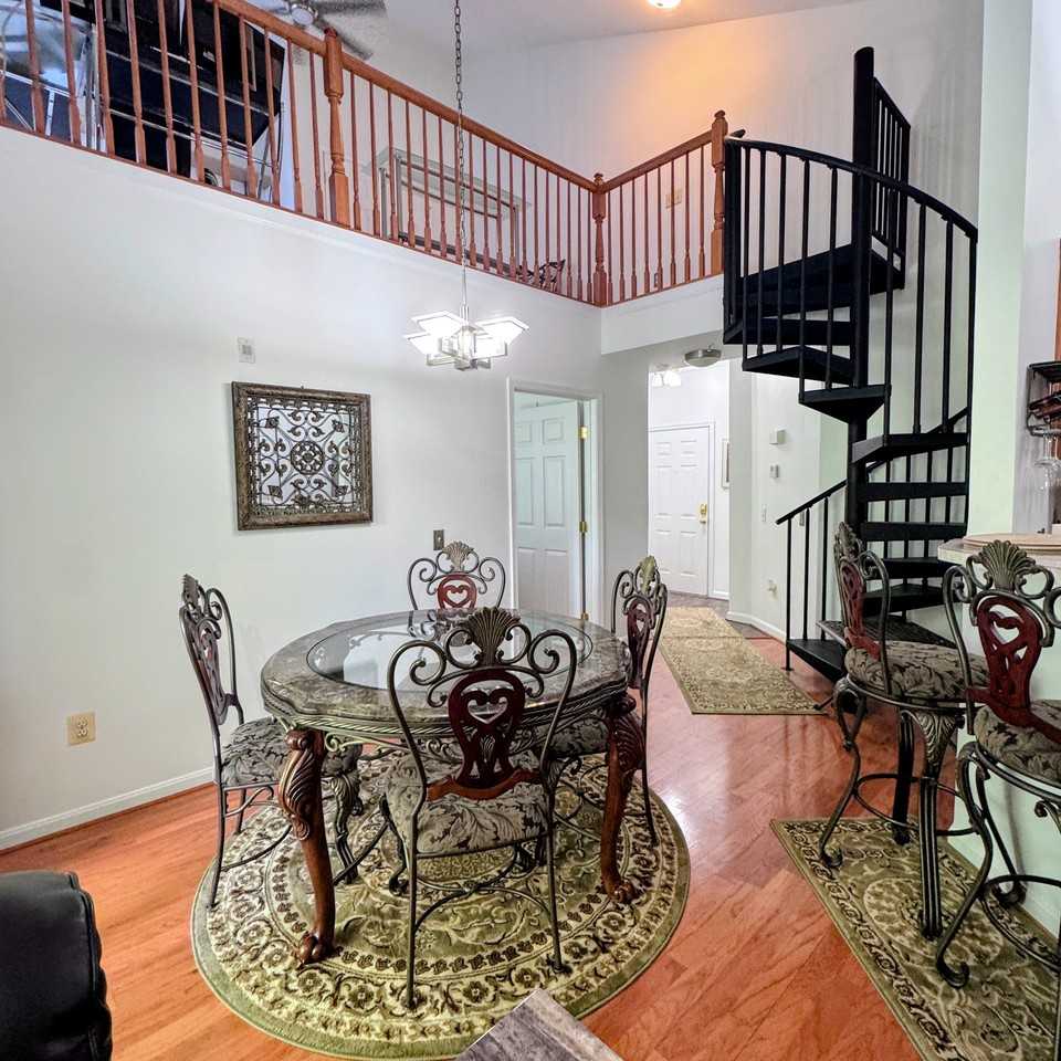 15616 Everglade Ln #405 - Photo 4 of 19