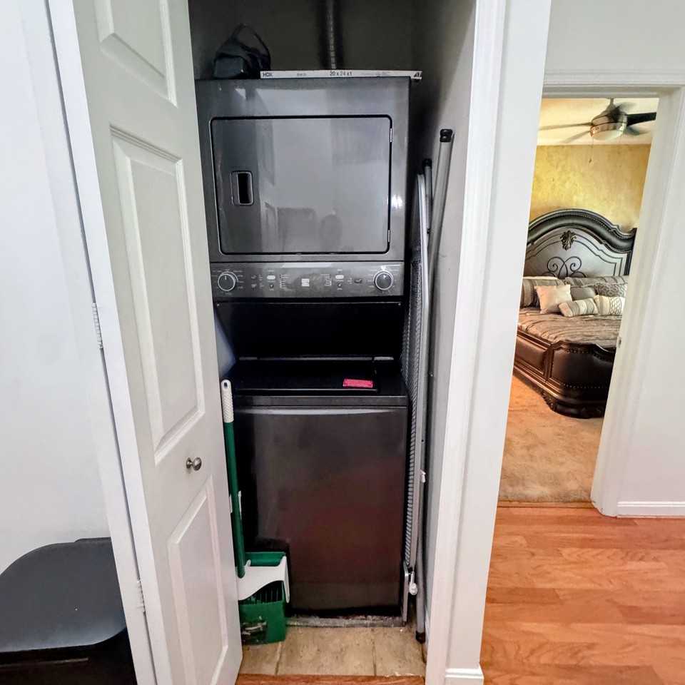 15616 Everglade Ln #405 - Photo 6 of 19