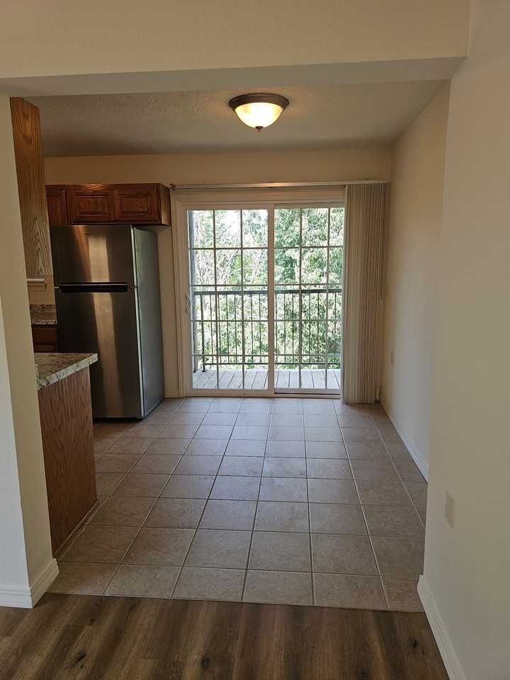 126 Vixen Cir #J - Photo 3 of 11