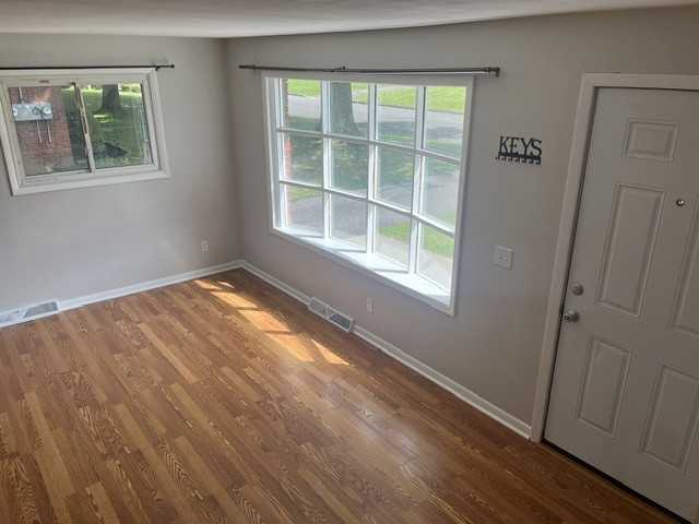 2601 Smith Dr - Photo 2 of 13