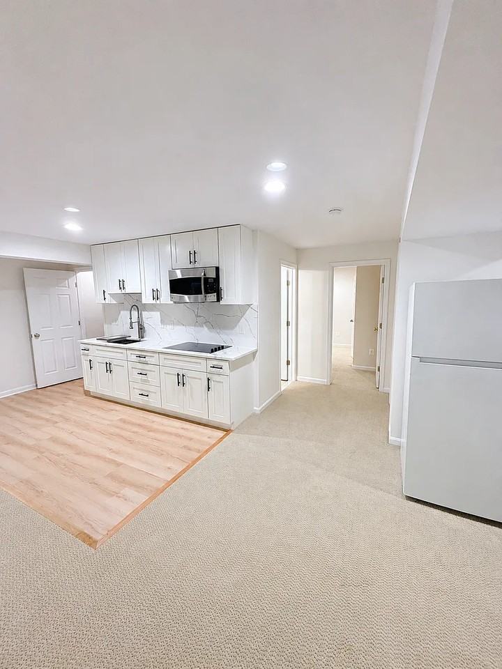 7412 Pensacola Pl - Photo 2 of 17