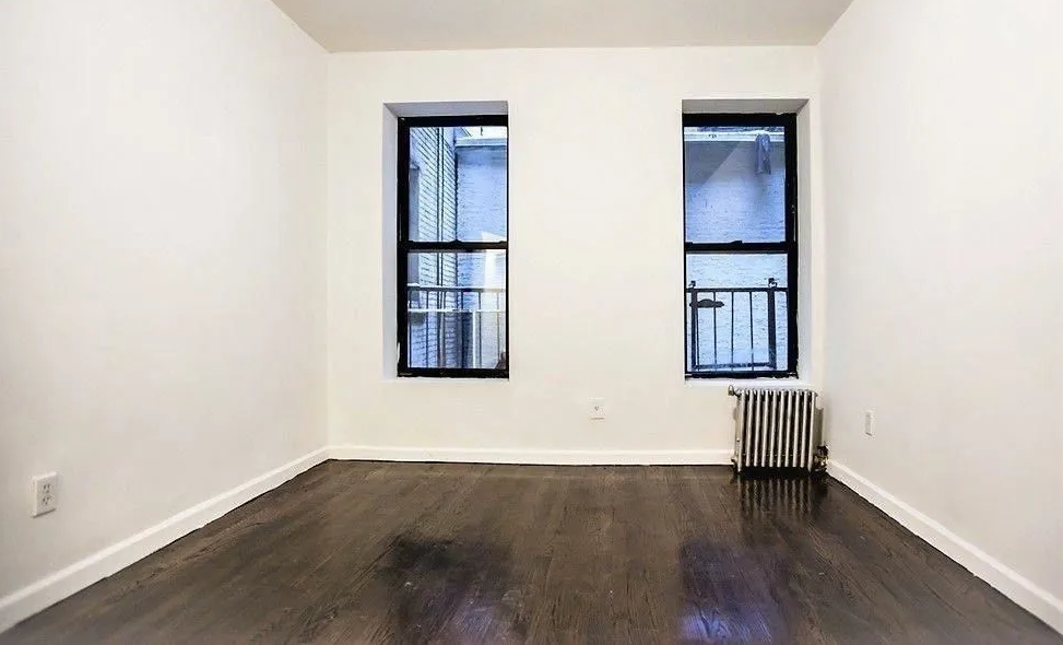 304 E 62nd St #NA - Photo 4 of 4