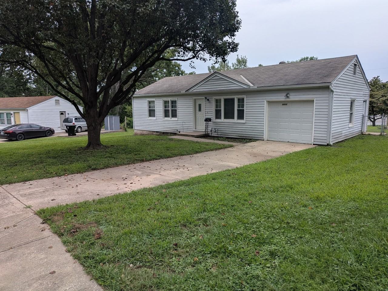 3805 N Osage St #NA - Photo 4 of 4