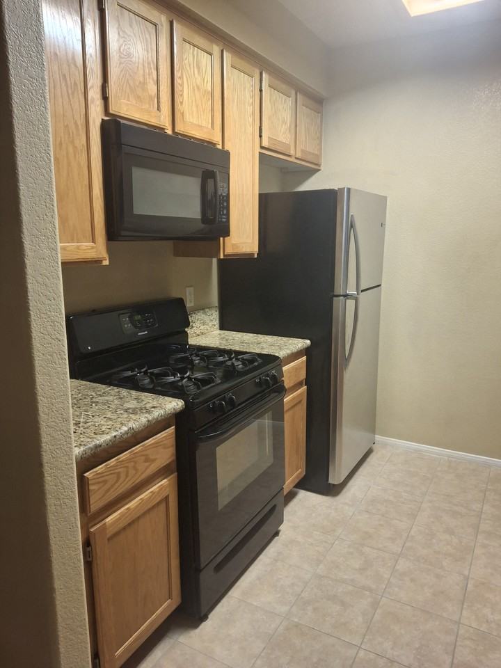 1420 Bow Creek Ct #NA - Photo 5 of 20