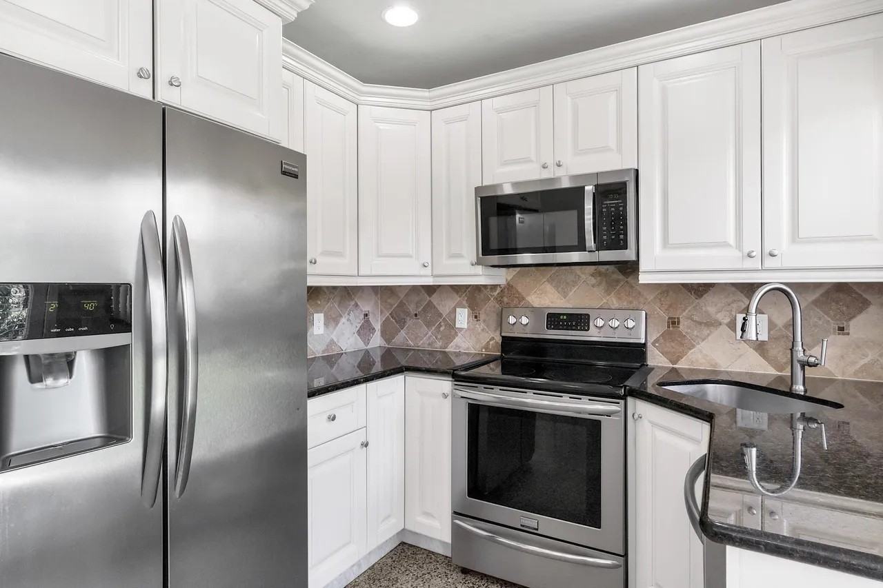 906 Lytle St #NA - Photo 7 of 27