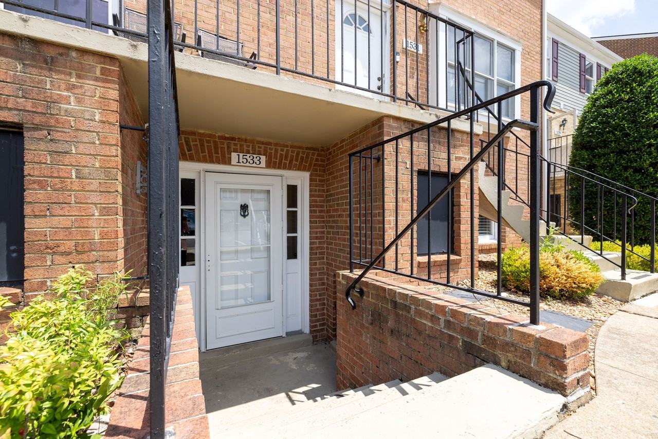 1533 Americana Dr #NA - Photo 2 of 9