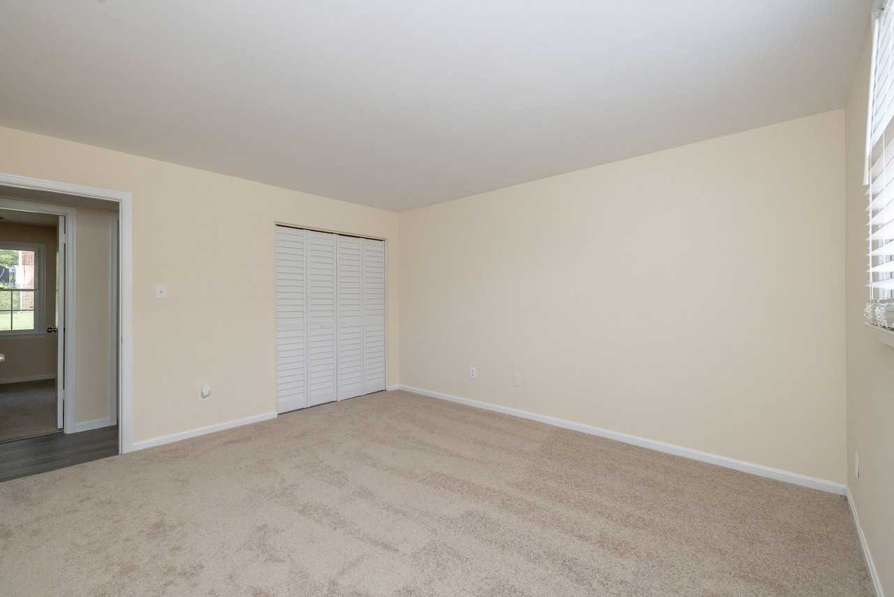 1533 Americana Dr #NA - Photo 7 of 9