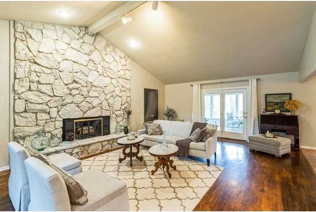 10574 Greenbelt Dr #NA - Photo 2 of 20