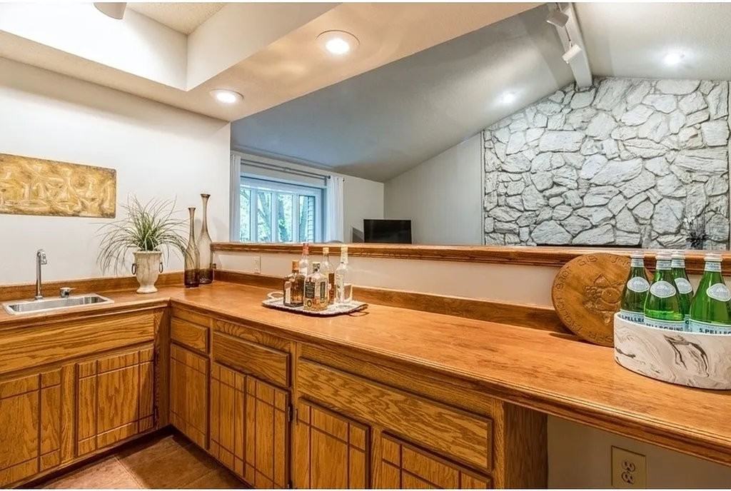 10574 Greenbelt Dr #NA - Photo 4 of 20