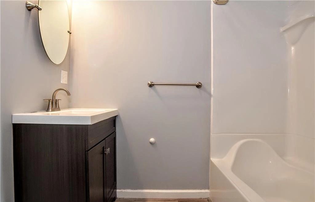 118 Webb Ave #NA - Photo 5 of 21