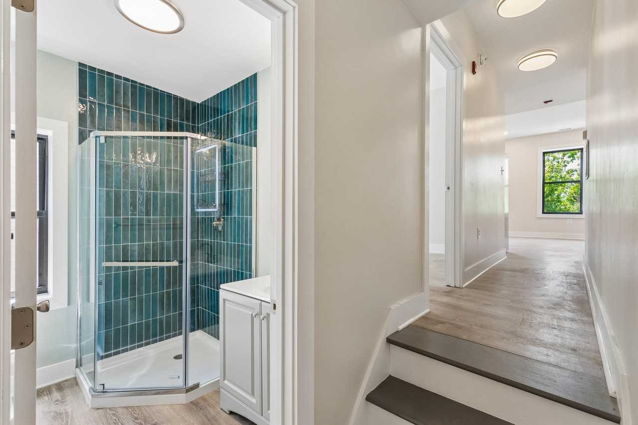1507 N 17th St #1 - Photo 2 of 11