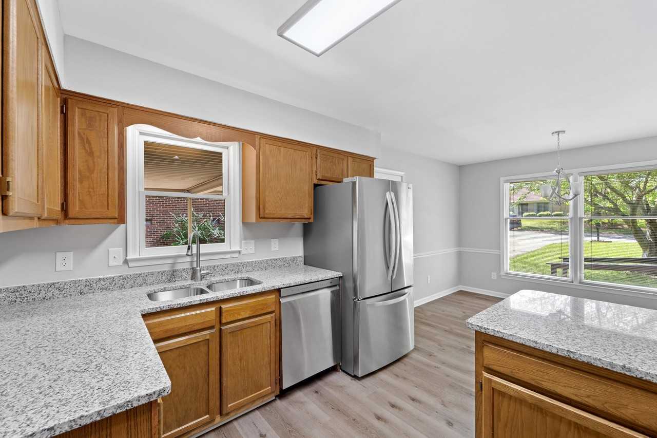 3904 Langdon Dr #NA - Photo 6 of 35