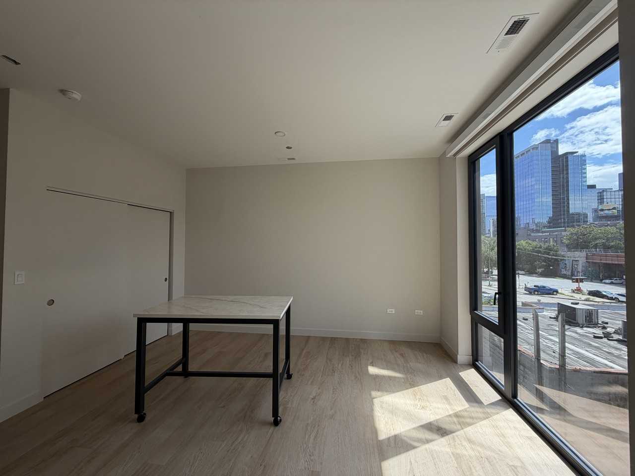 465 N Carpenter St #206 - Photo 5 of 14