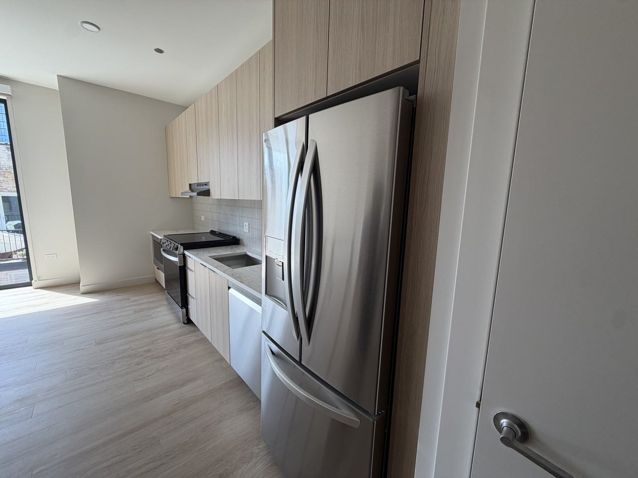 465 N Carpenter St #206 - Photo 6 of 14