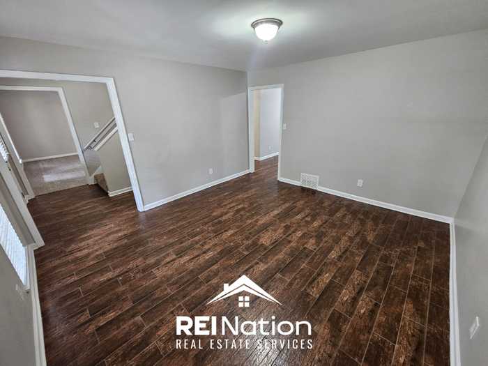 2933 Billy Cross Dr - Photo 3 of 31