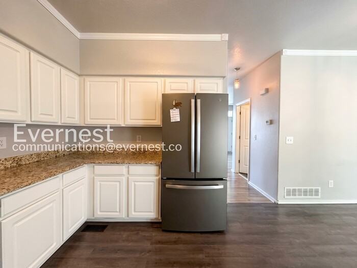 1922 Depew St - Photo 7 of 26