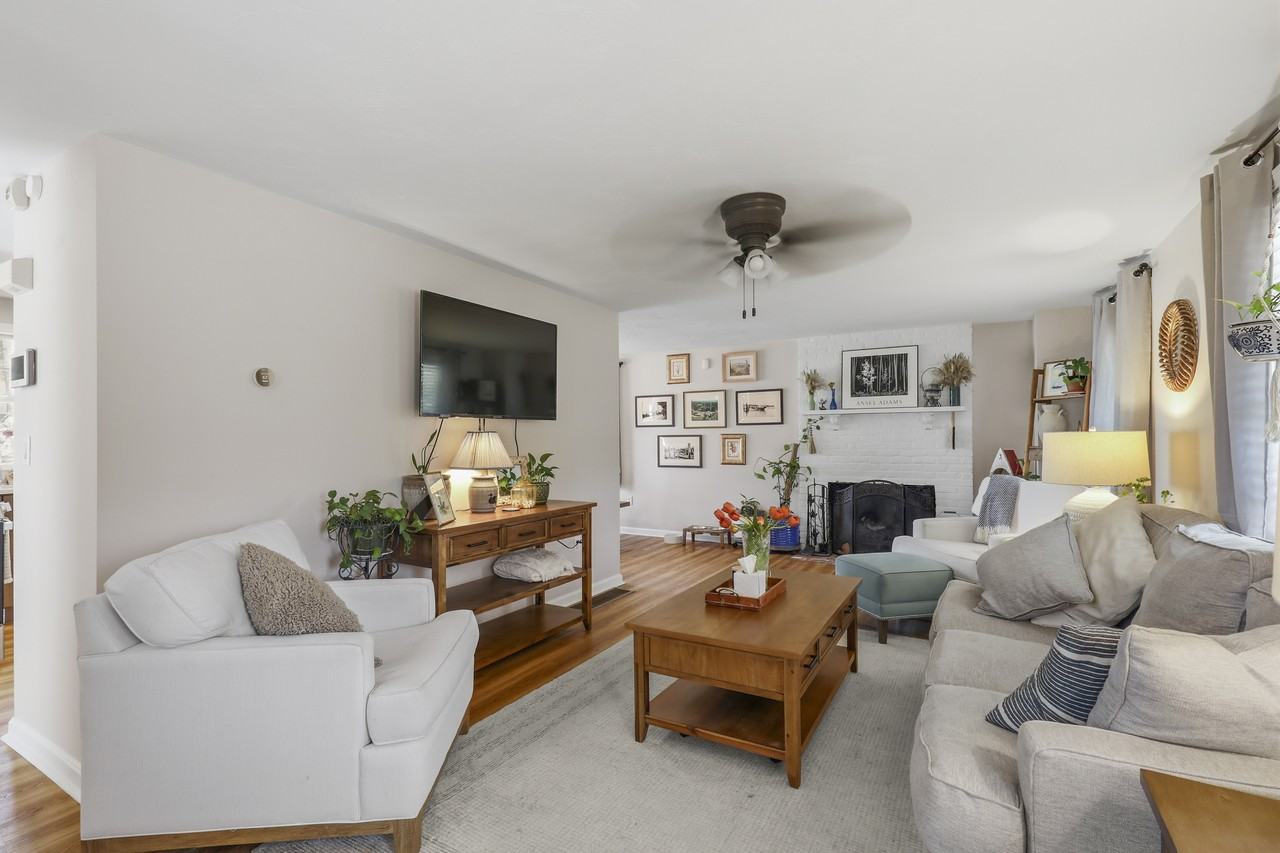 6 Buttonwood Ln #NA - Photo 3 of 16