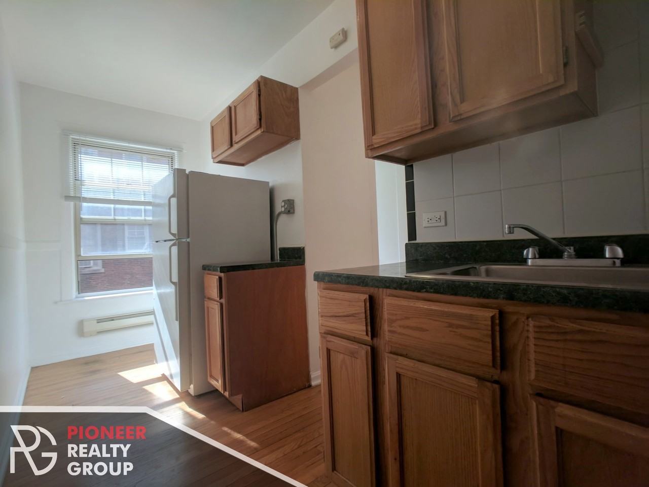 3259 W Wrightwood Ave #2H - Photo 5 of 27