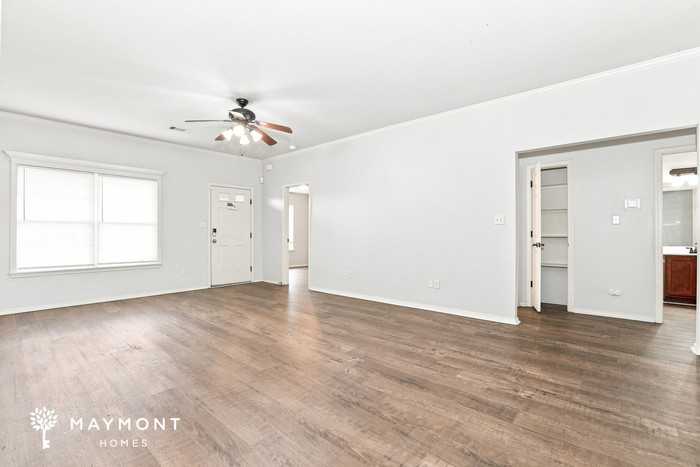 12201 Amaranth Dr - Photo 4 of 12