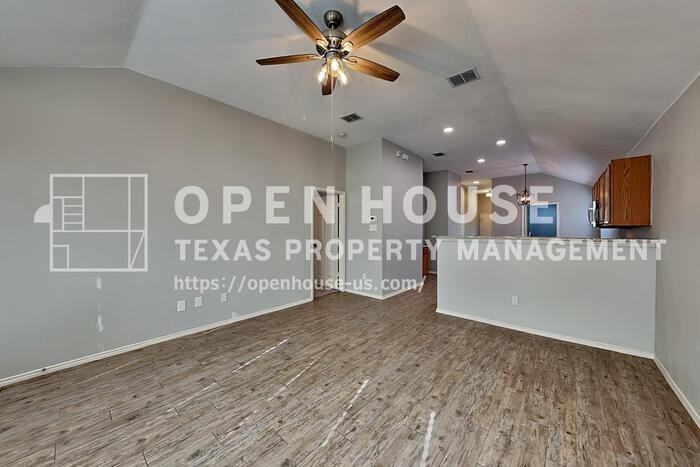 11828 Cottontail Dr - Photo 4 of 20