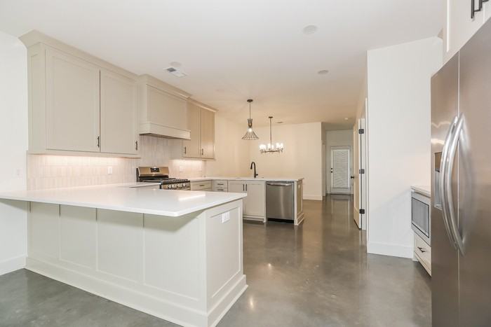 16220 Lamarche Dr - Photo 7 of 15