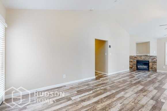 1003 Bitter Root Ct - Photo 4 of 28