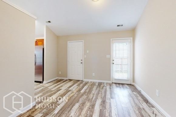 1003 Bitter Root Ct - Photo 6 of 28